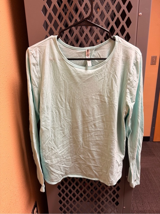 Fabletics Tops - Fabletics Open Back Long Sleeve